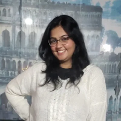 Kirtika Dixit — home tutor in Lucknow